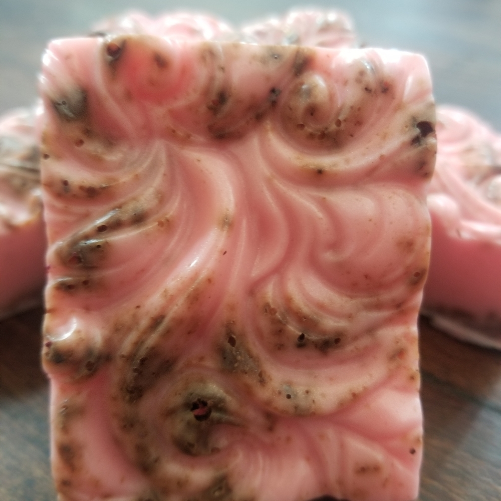 ROSE BARS W/DRIED ROSE PETALS - Picture 3 of 3